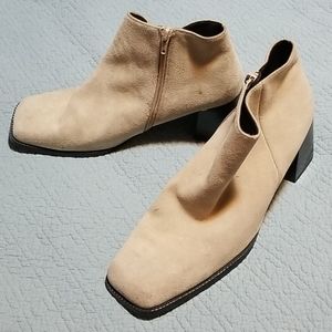 Pazzo Brand Ladies Healed Bootie